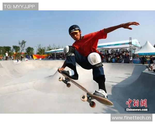 深圳极限运动队在滑板精英赛中以52分领先其他队伍展现强大实力